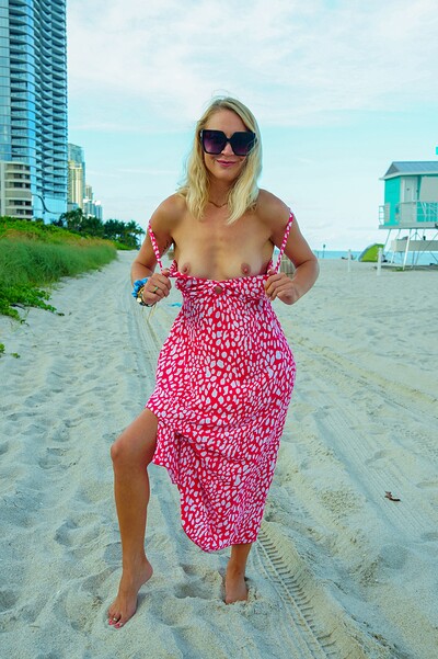 Ally in Kinky Beach Babe from FTV Milfs