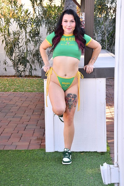 Kenna II in Bouncy Brazilian from FTV Milfs