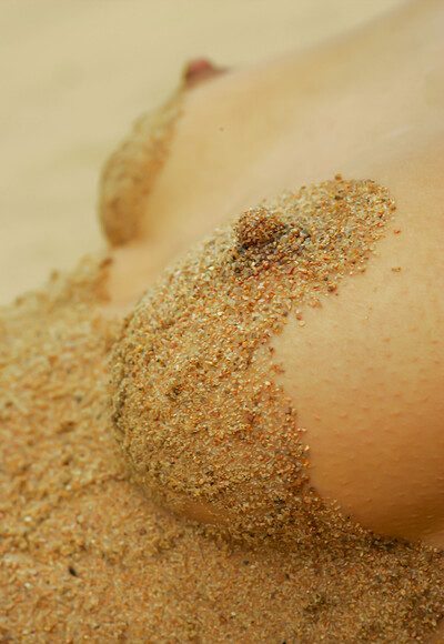Alina in Stunning 18 set Alina Playing In The Sand