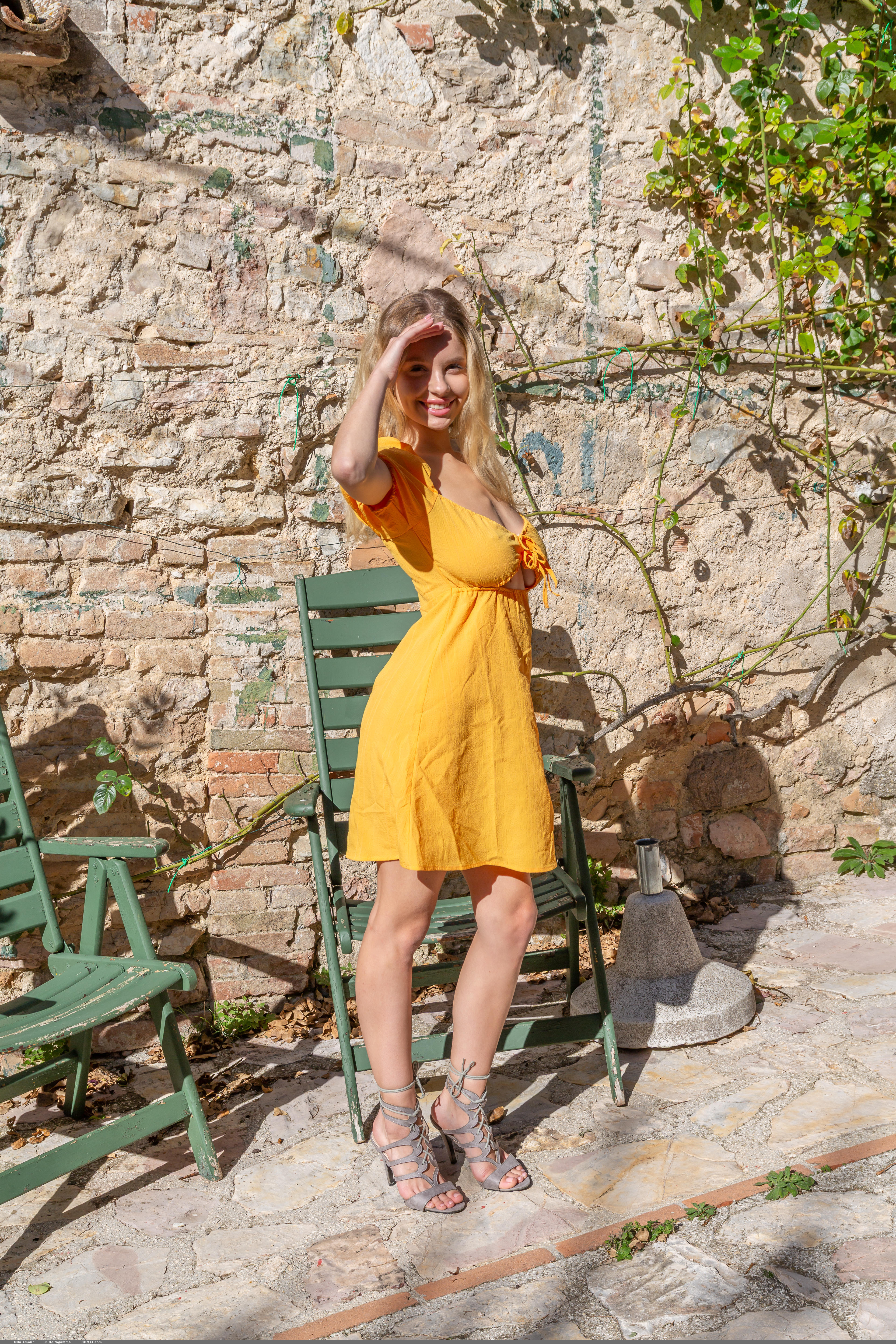 Mila Amour in Domai set Mila Amour 3
