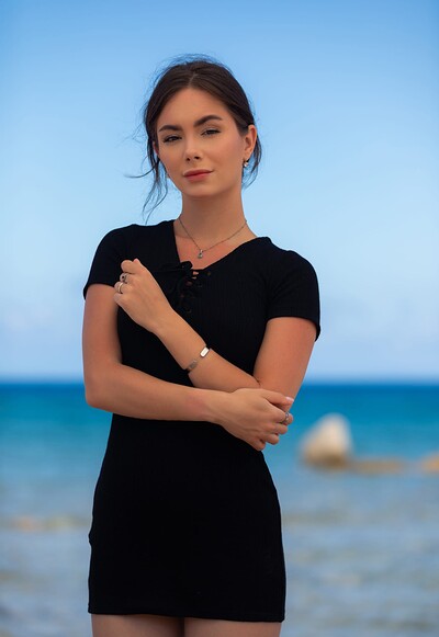Liz Ocean in Tranquility from Femjoy