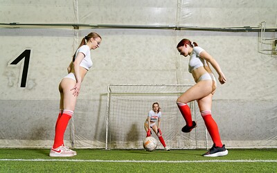 Solar Wix and Eliza Crystal in Score with Sweethearts! 2/3 from Club Sweethearts