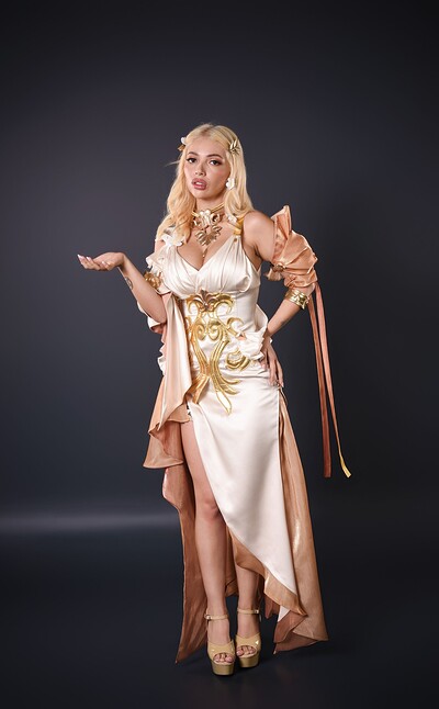 Gatita Veve in Aphrodite's Blessing from Istripper