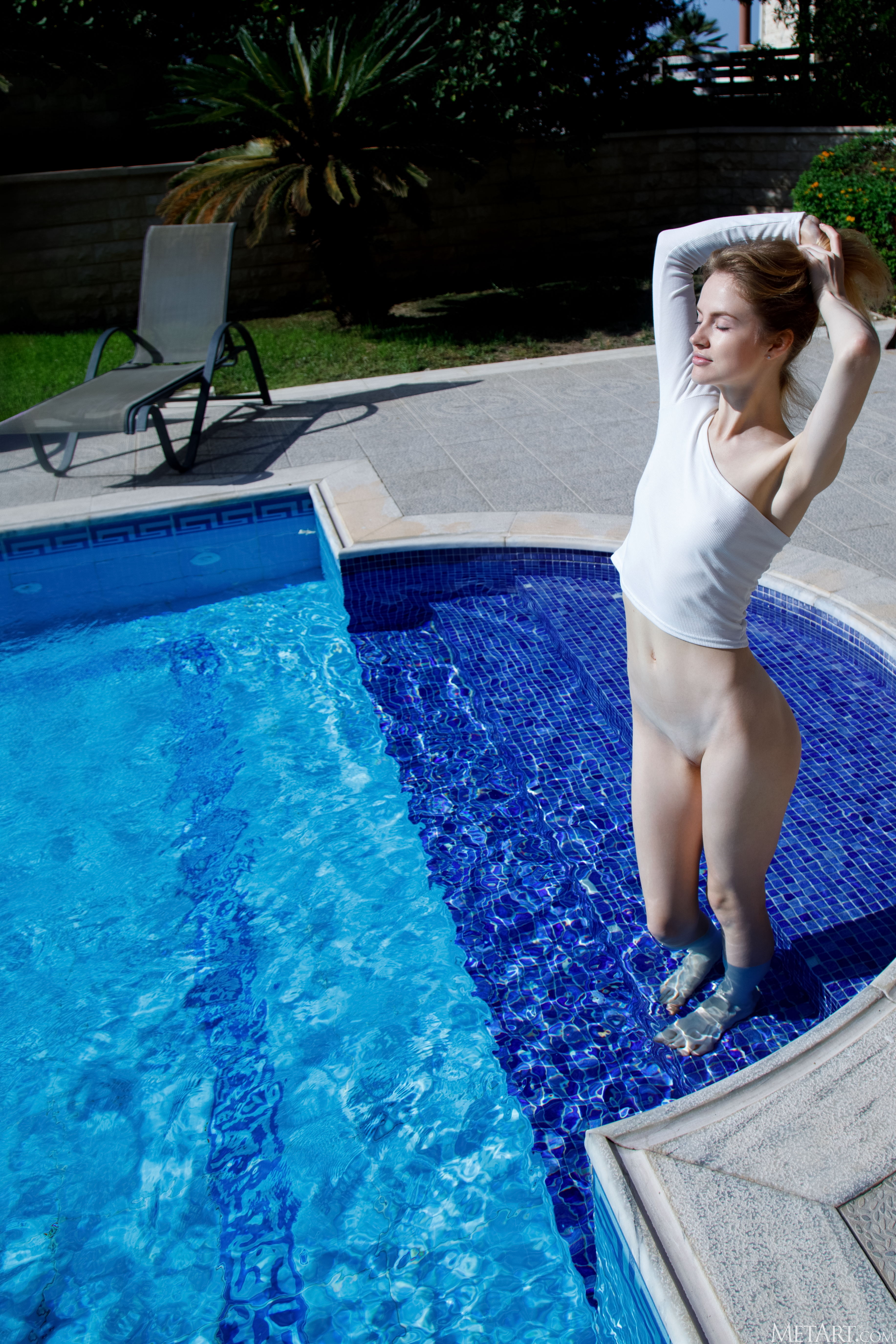 Alice May in Metart set Frisky Dip