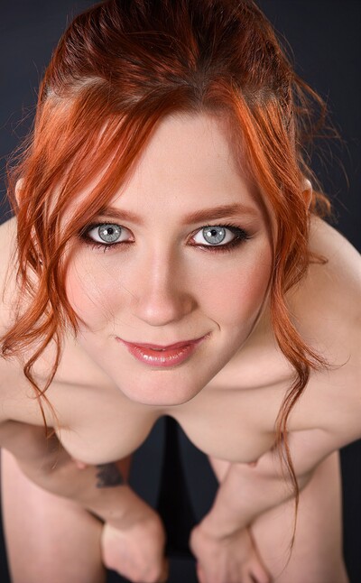 Alice Seduce in Hard Seductress from Istripper