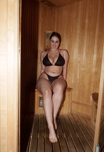 Adele Cotton in Bathhouse Bubbies from Zishy
